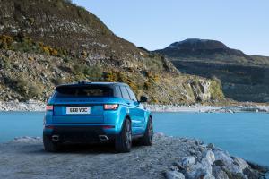 Land Rover Range Rover Evoque Landmark 2017 года  (UK)